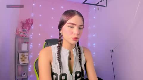 charlotteee online show from October 2025 03:56:01 AM