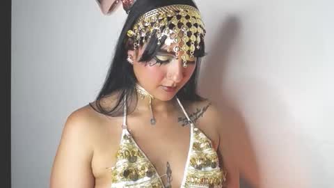 charlottekiss99 online show from October 2025 03:24:02 PM