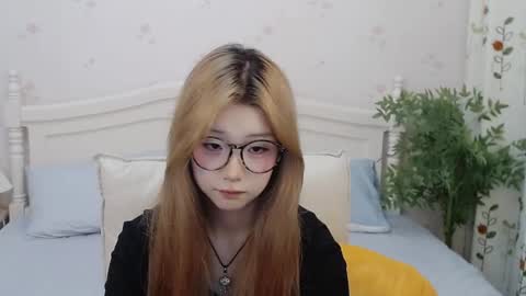 Charlotte online show from September 2025 01:58:01 PM