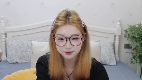 Charlotte online show from October 2025 05:35:02 PM