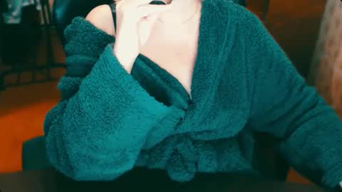 CharlotteXTasty online show from February 2025 04:32:01 PM