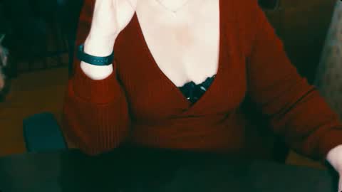 Snapshot of charlottextasty chatting on December 2025 10:20:02 AM CharlotteXTasty online show from December 2025 10:20:02 AM