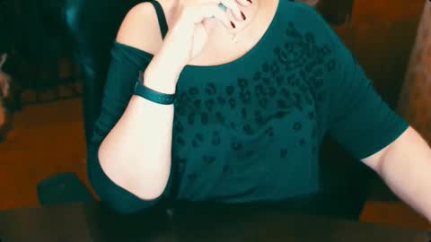 Snapshot of charlottextasty chatting on December 2025 02:46:01 PM CharlotteXTasty online show from December 2025 02:46:01 PM