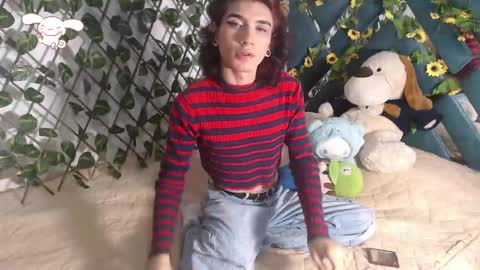 charly_evans60 online show from March 2025 11:37:02 PM