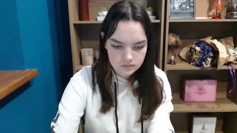 Julliette online show from December 2025 07:24:01 AM