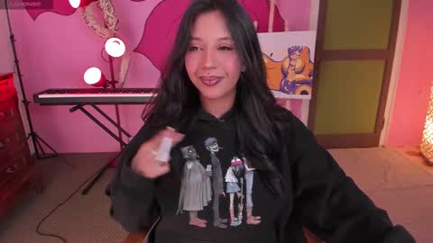 Victoria online show from October 2025 07:34:01 PM