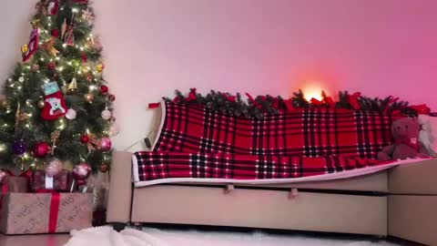 JASMINE   usually going live about 2 am UTC  online show from January 2025 05:12:01 AM