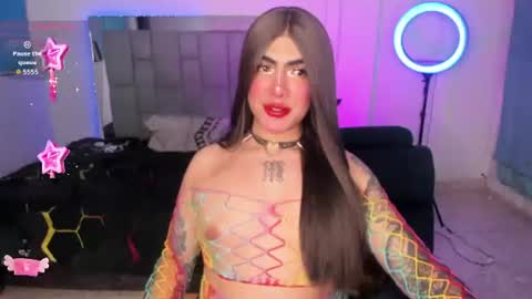 Snapshot of chaturmodels chatting on July 2026 02:06:02 AM Sophie online show from July 2026 02:06:02 AM