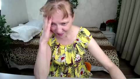 cheerful_madam1 online show from June 2026 10:29:01 AM