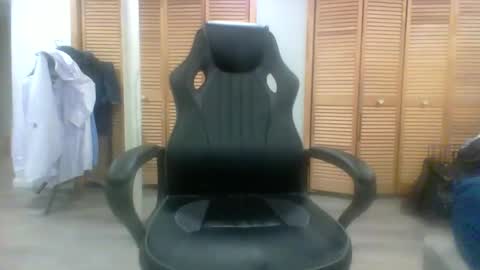 cheesehead12609 online show from January 2025 06:47:01 AM