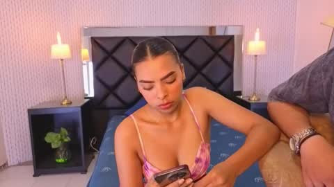   online show from December 2025 05:12:02 AM