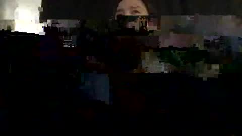 Snapshot of chellybear101 chatting on December 2024 07:28:02 AM chellybear101 online show from December 2024 07:28:02 AM