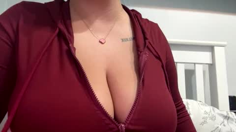 Snapshot of chels_pussy4 chatting on November 2025 06:07:02 PM Chelsea online show from November 2025 06:07:02 PM