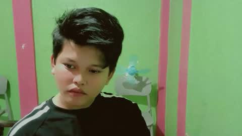 Snapshot of chennybbgirl chatting on April 2026 06:58:02 PM chenny online show from April 2026 06:58:02 PM