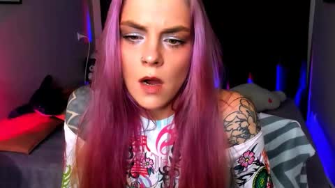 Snapshot of cherrie_sherry chatting on March 2026 09:06:01 PM Sherry online show from March 2026 09:06:01 PM