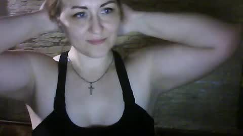 Snapshot of cherry04383 chatting on August 2026 08:11:01 PM cherry04383 online show from August 2026 08:11:01 PM