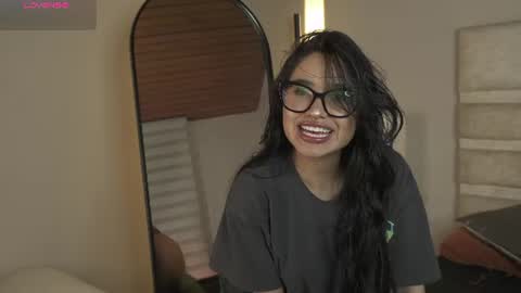 cherry_bunnyx online show from July 2026 04:17:02 AM