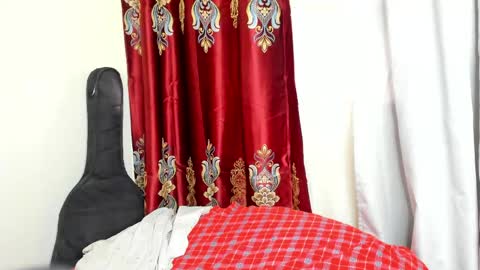 Snapshot of cherry_falls chatting on June 2026 09:34:02 AM cherry_falls online show from June 2026 09:34:02 AM