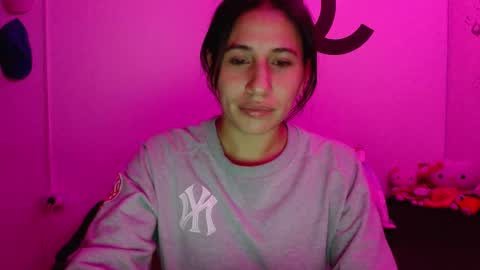 Snapshot of cherry_hc chatting on January 2025 05:16:01 AM Nezumy Rey  online show from January 2025 05:16:01 AM