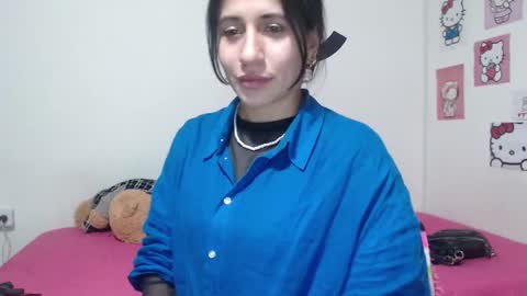 Snapshot of cherry_hc chatting on February 2025 01:40:02 AM Nezumy Rey  online show from February 2025 01:40:02 AM