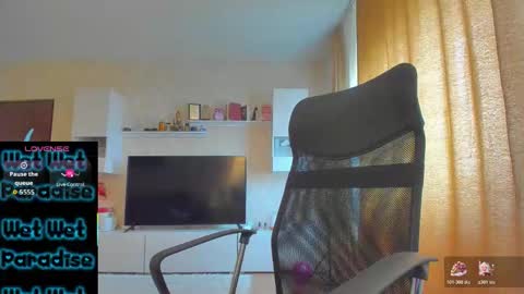 mayra online show from November 2025 10:54:02 AM