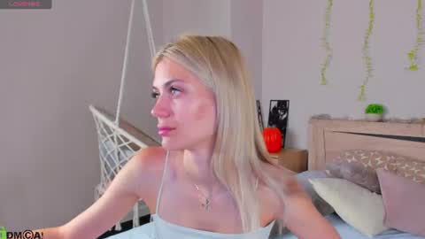 Snapshot of cherry_pr1ce chatting on July 2026 11:18:01 PM cherry_pr1ce online show from July 2026 11:18:01 PM