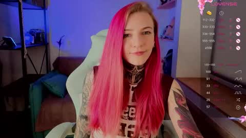 Roxy online show from November 2025 06:35:02 AM