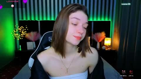 Snapshot of cherry_wipe chatting on May 2026 06:30:01 AM Cherry Wipe online show from May 2026 06:30:01 AM