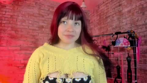 Snapshot of cherry_xoxx chatting on September 2025 11:04:02 AM online show from September 2025 11:04:02 AM