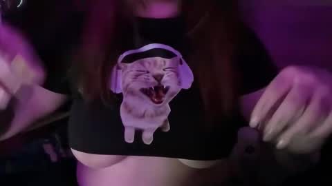 cherryblossom_ofx online show from January 2026 01:59:01 PM