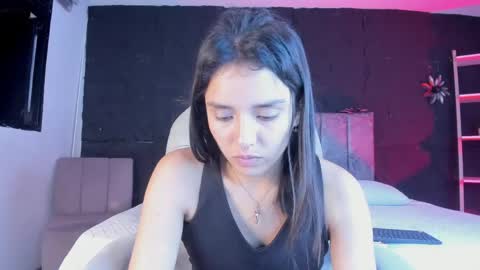Snapshot of cherrybombs_ chatting on May 2026 04:30:02 AM Cherry online show from May 2026 04:30:02 AM
