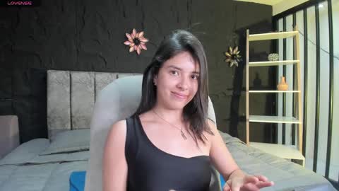 Snapshot of cherrybombs_ chatting on May 2026 04:19:01 AM Cherry online show from May 2026 04:19:01 AM