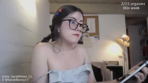 Snapshot of cherrybunny21 chatting on September 2025 04:11:02 AM Sarah Prez online show from September 2025 04:11:02 AM