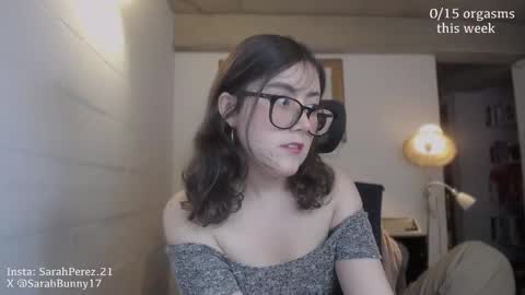 Snapshot of cherrybunny21 chatting on October 2025 03:52:02 AM Sarah Prez online show from October 2025 03:52:02 AM