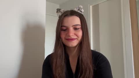 Snapshot of cherryelin chatting on December 2024 05:04:02 AM Lina online show from December 2024 05:04:02 AM