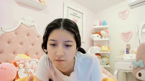 Snapshot of cherrymafer666 chatting on December 2024 01:38:02 AM cherrycute666 online show from December 2024 01:38:02 AM