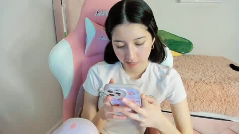 Snapshot of cherrymafer666 chatting on January 2025 01:53:02 AM cherrycute666 online show from January 2025 01:53:02 AM