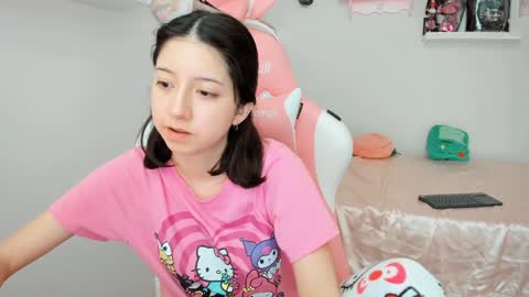 Snapshot of cherrymafer666 chatting on January 2025 11:28:01 PM cherrycute666 online show from January 2025 11:28:01 PM