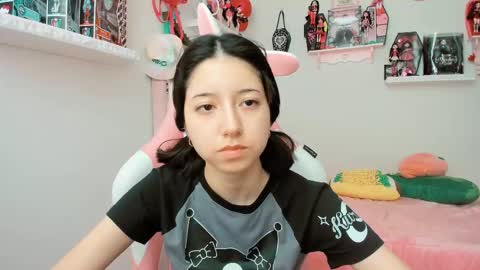 Snapshot of cherrymafer666 chatting on February 2025 07:14:01 PM cherrycute666 online show from February 2025 07:14:01 PM