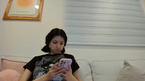 Snapshot of cherrymafer666 chatting on March 2025 04:47:02 AM cherrycute666 online show from March 2025 04:47:02 AM