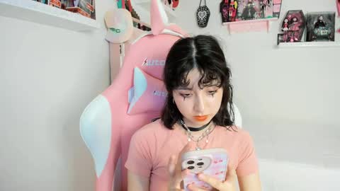 Snapshot of cherrymafer666 chatting on March 2025 05:14:02 AM cherrycute666 online show from March 2025 05:14:02 AM