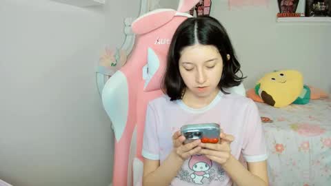 Snapshot of cherrymafer666 chatting on October 2025 12:43:01 AM cherrycute666 online show from October 2025 12:43:01 AM