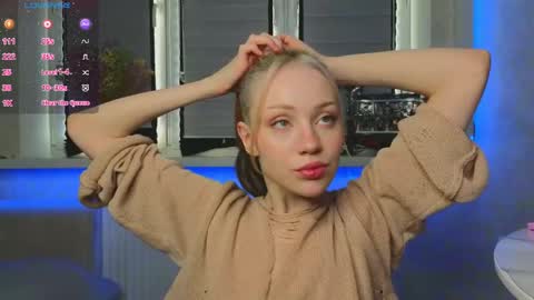 Lysia online show from April 2026 02:12:01 PM