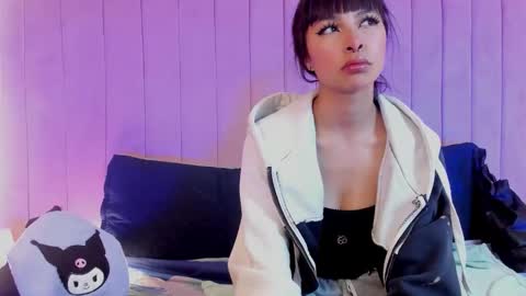 Snapshot of cherrysweetl chatting on April 2026 12:17:02 PM Cherry Sweet online show from April 2026 12:17:02 PM