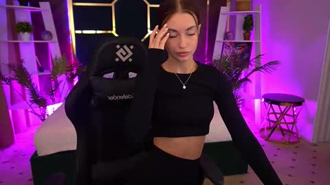 cherryylulu online show from September 2025 07:13:02 AM