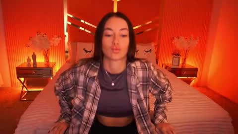 cherryylulu online show from October 2025 07:30:01 AM