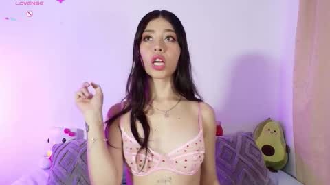 Snapshot of cheryelfox chatting on October 2025 11:05:02 PM cheryelfox online show from October 2025 11:05:02 PM