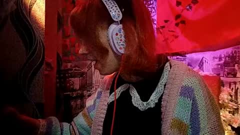 Snapshot of cherylegibbings chatting on April 2026 07:14:01 PM Janett online show from April 2026 07:14:01 PM