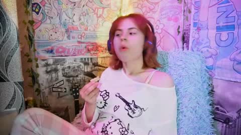 Snapshot of cherylegibbings chatting on April 2026 07:02:01 AM Janett online show from April 2026 07:02:01 AM