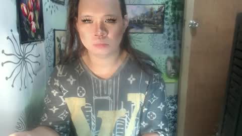 Snapshot of chescahotxxxl chatting on January 2025 08:07:02 PM chescahotxxxl online show from January 2025 08:07:02 PM